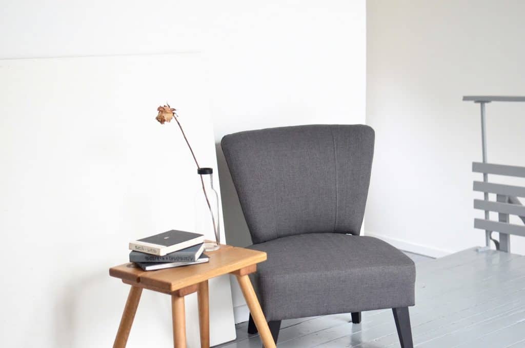 Custom modern accent chair with wooden frame and fabric upholstery — Sofa Curtain project